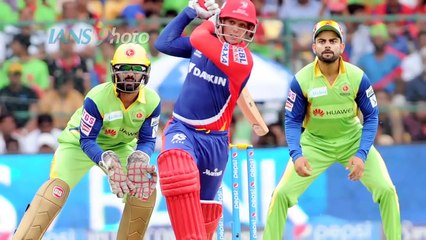 What Virat Kohli and Anuskha Sharma Are Doing in Stadium During IPL Match