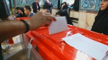 Rohaní gana las presidenciales en Irán con el 57 % de los votos