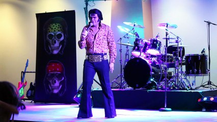 Michael Cullipher sing 'Promised Land' May 2017