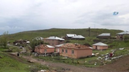 Bingöl'de Fırtınada 2 Kişi Yaralandı, 28 Ev ve Ahır Zarar Gördü