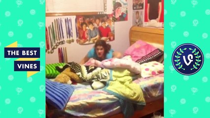 Try Not To Laugh Funny Fails Montage The Best Vine Compilation 2017