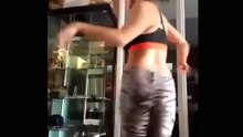 Dewi persik goyang hot
