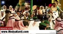 Trump Suudi Arabistan'da kılıç dansı yaptı (video)