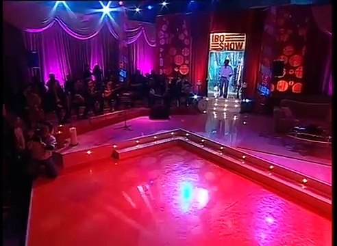 İbrahim Tatlıses - Ayağında Kundura