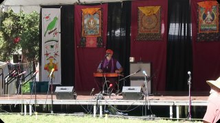 Early morning music at the Himalayan Fair (Berkeley) 2017.5.20