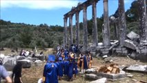 Euromos Antik Kentinde Arkeoloji Öğrencilerinin Kep Sevinci