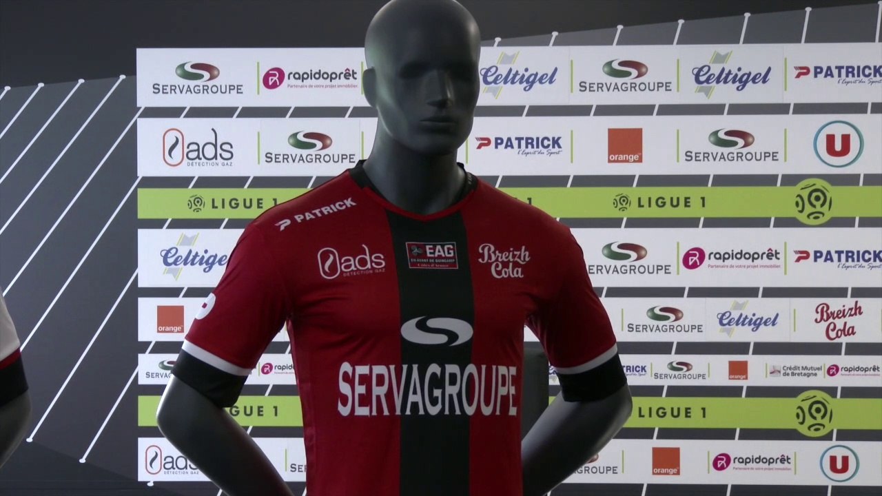 Présentation des maillots 2017-2018