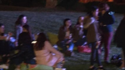 Uçan Süpürge 20'inci Yaşını Festival Açılışıyla Kutladı