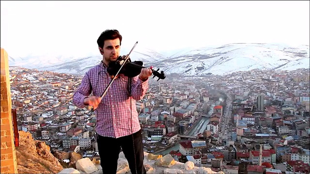 Öğretmen ve Öğrencilerden Çanakkale Zaferi Klibi