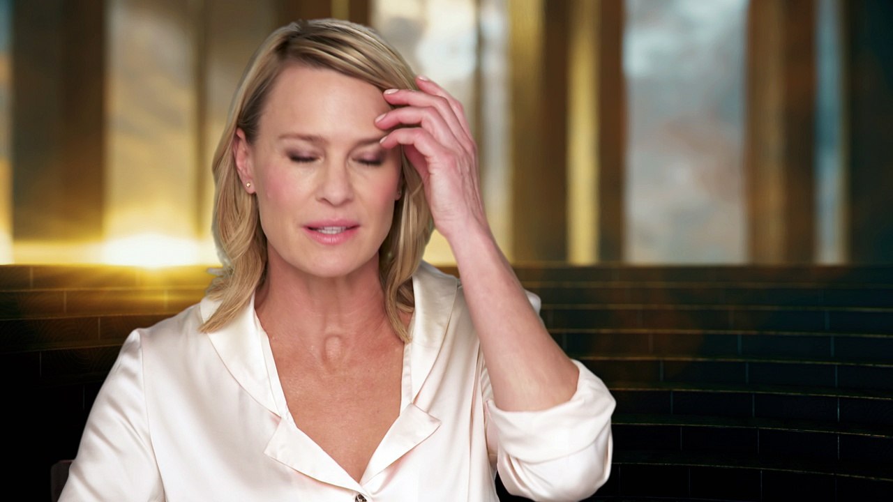 Wonder Woman - Robin Wright interview - video Dailymotion