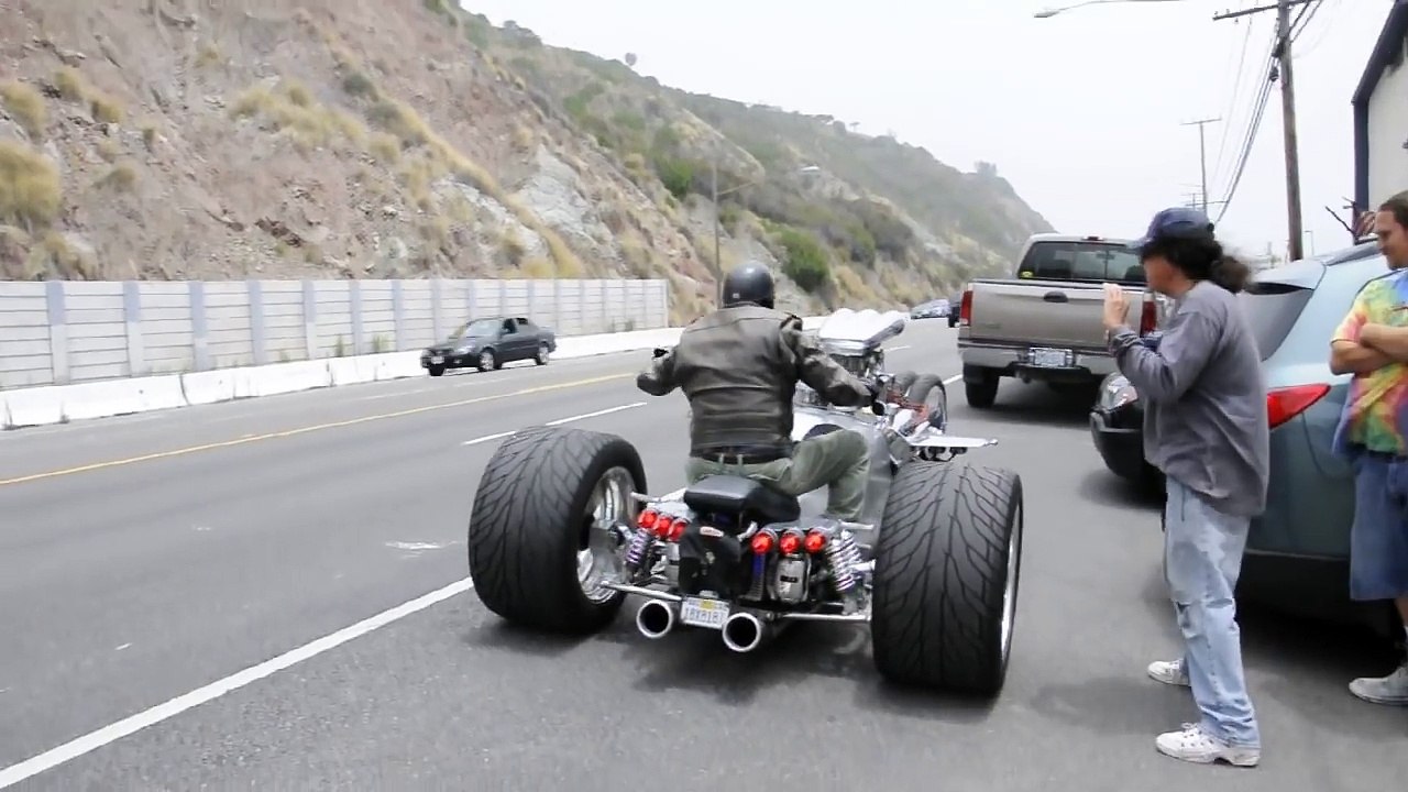 Tim Cotterill - The Frogman-, Rocket 2 Trike. Size Does Matter