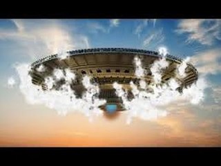 Incredible UFO in the sky shot on camera over London! UFO 2017