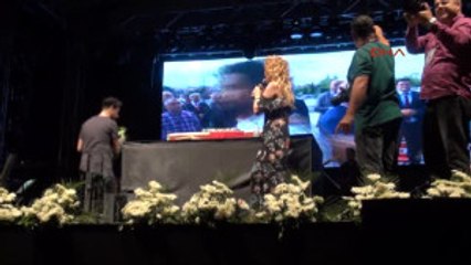 Antalya Alanya'da Candan Erçetin Rüzgarı