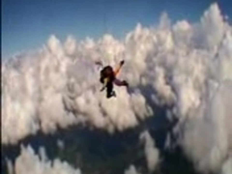 Tandem skydiving