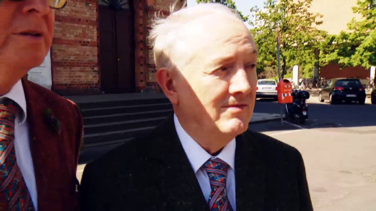 Lutherjahr: Gilbert & George in Berlin | Euromaxx