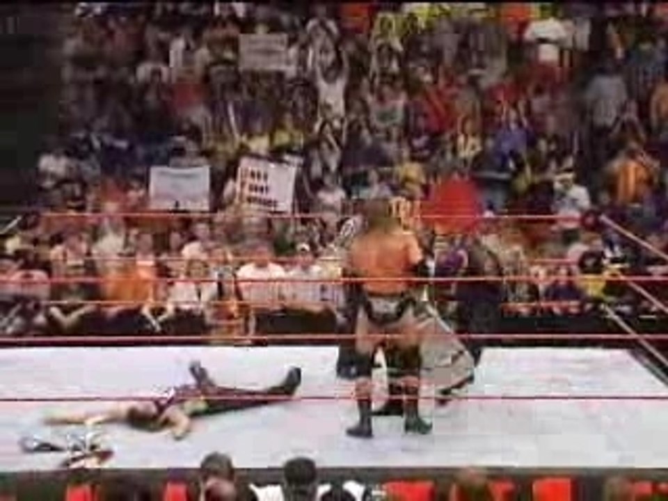 WWE - Jeff Hardy versus Triple H (Finish Only with The Under