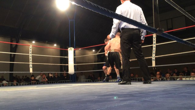 Boxe professionnelle : Thomas Barbier bat Nicolas Dutrannoit