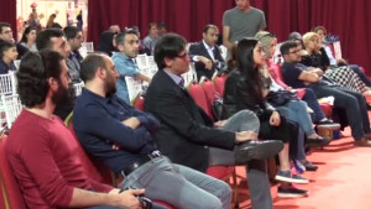 Türkiye Gazetesi Yayın Koordinatörü Yücel Koç, Kitapseverlerle Buluştu