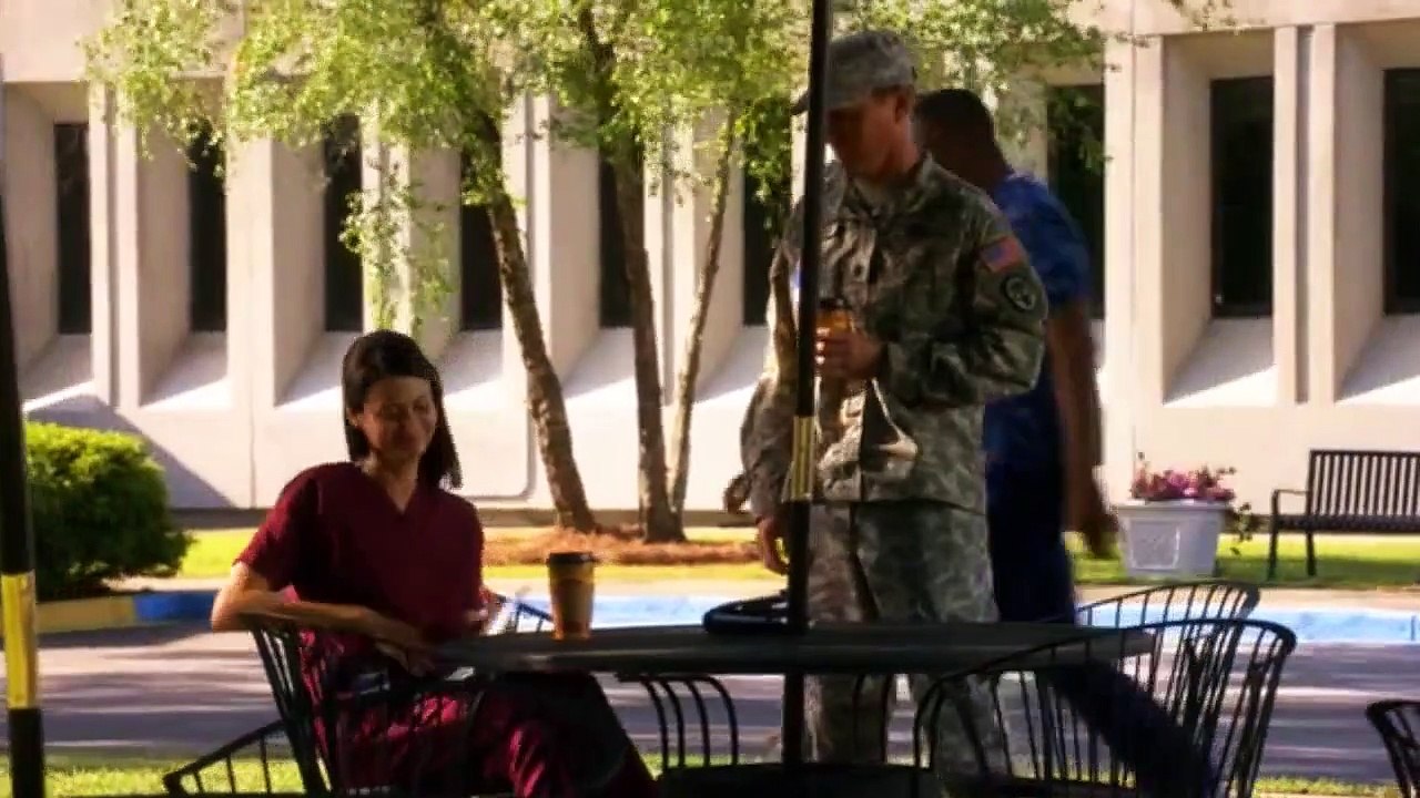 American Wives S06 E18 Premiers Pas (Baby Steps)  French