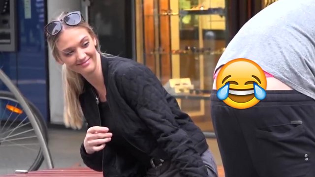 Offrir une jolie vue en caméra cachée