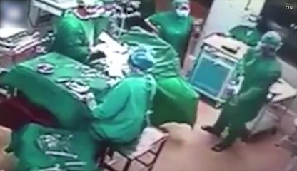 Querelle de couple dans un bloc opératoire