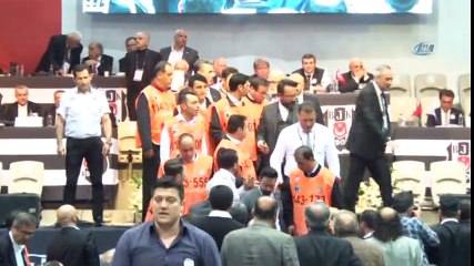 Beşiktaş Genel Kurulunda Kavga