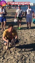 Scary and funy Snake prank