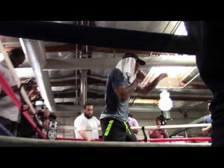wade shadow boxing gets ready for ggg EsNews Boxing
