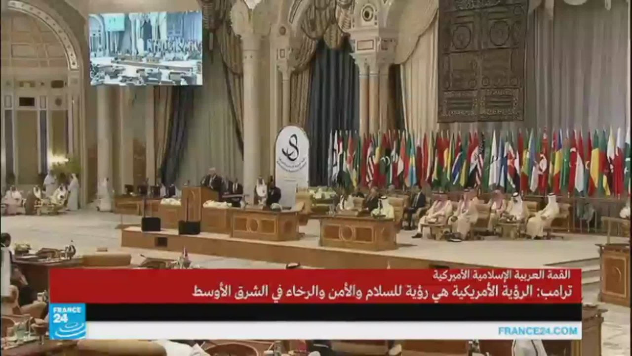 ترامب يتحدث عن المسلمين والمسلمات والإرهاب