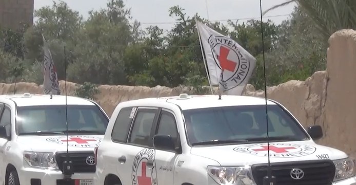 Humanitarian Aid Enters Rebel-Held Eastern Damascus Suburb of Al-Dhumayr