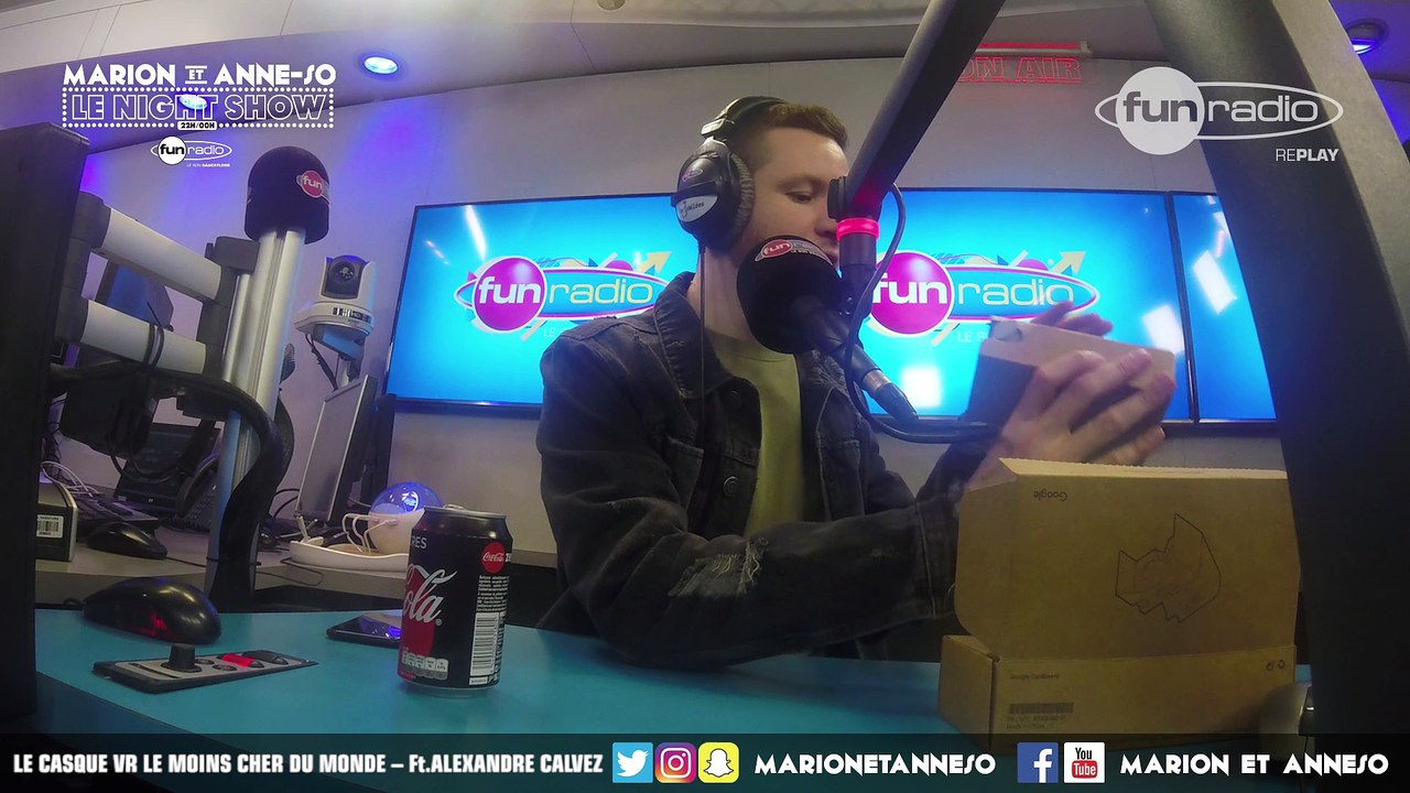 LE CASQUE VR LE MOINS CHER DU MONDE - Ft.ALEXANDRE CALVEZ - Marion et Anne-So