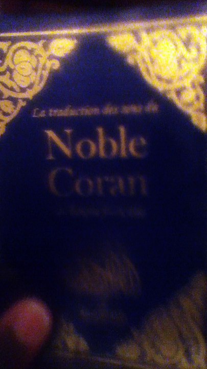 Mouaz Talk à propos Qu'allah a dit dans le coran il ya pas de Nationalité pt 2