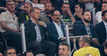 Fenerbahçe'nin Şampiyonluğunu Tribünden İzleyen İbrahim Kalın'dan Zafer Paylaşımı