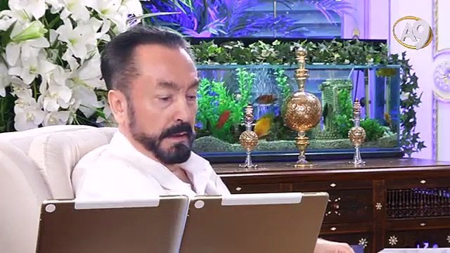 CEM KÜÇÜK,VATANSEVER MİLLİYETÇİ BİR DELİKANLI - YouTube