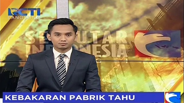 Warga Panik Saat Si Jago Merah Meludeskan Sebuah Pabrik di Mampang Jakarta Selatan