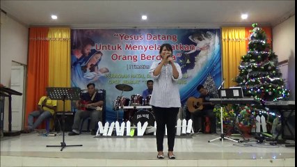 GPSK Gloria Sintang - Malam Tahun Baru - Kesaksian Trio Gloria (2016)