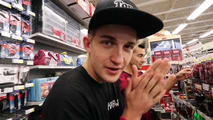 World's most DANGEROUS fingerboard!