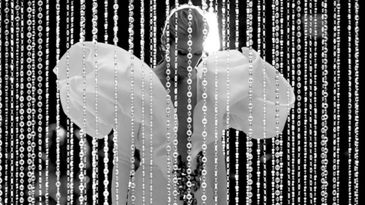 Celine Dion Gives Heart-Wrenching Performance of 'My Heart Will Go On' at 2017 Billboard Music Awards | Billboard News