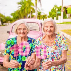 നൂറാം പിറന്നാള്‍ ആഘോഷിക്കുന്ന ഇരട്ടമുത്തശ്ശിമാര്‍ #News60