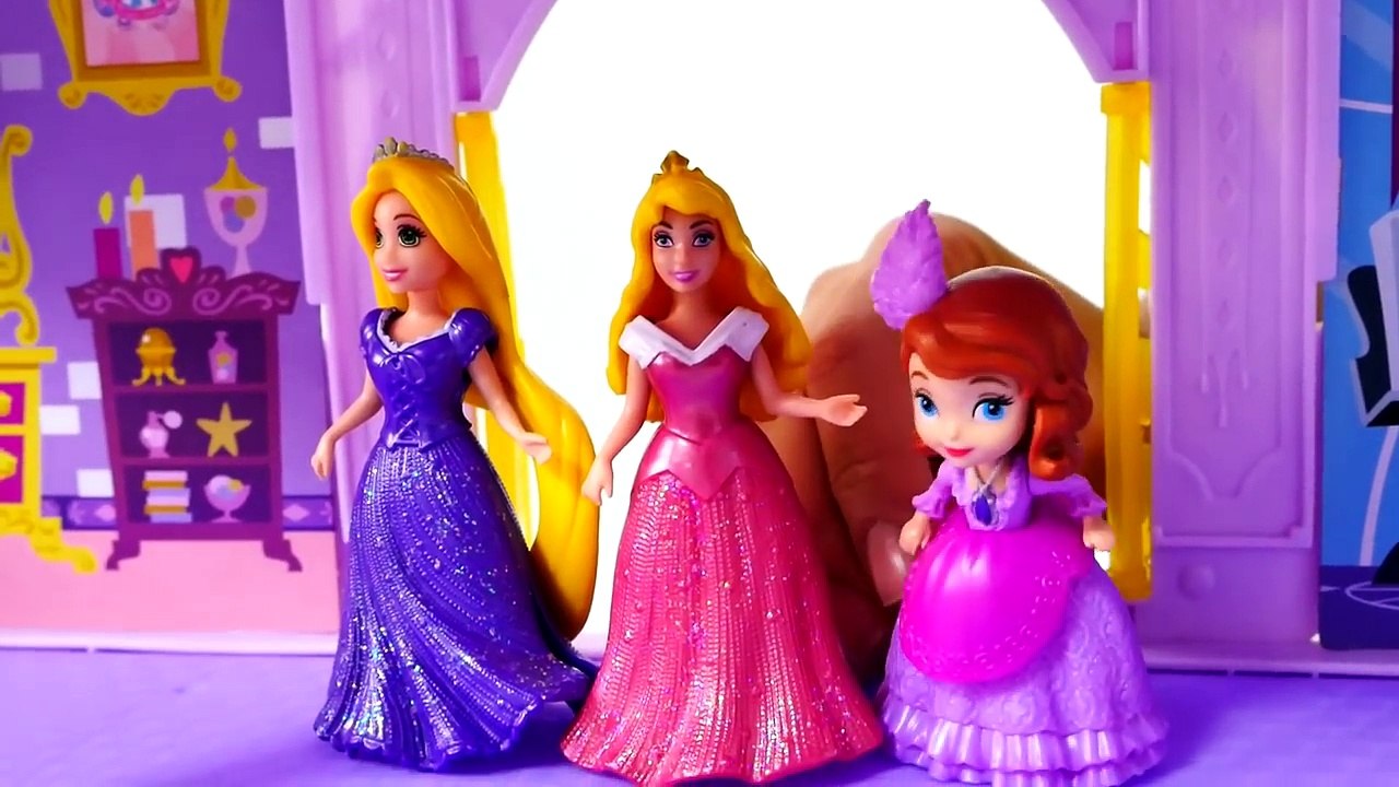 Oyuncak Kreşi! Çocuk videoları izle. Ariel, Sofia ve Ember, Uyuyan güzeli Aurora ve Rapunz