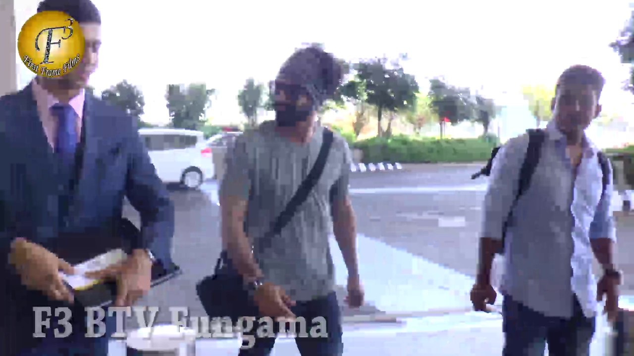 Shahid Kapoor Spotted Wearing A Bandana At Mumbai Airport