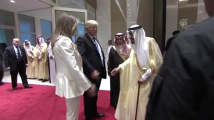 Suudi Arabistan'da Radikal Düşünceyle Mücadele Merkezi Açıldı