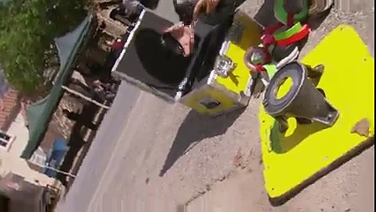 Tom Cruise & Cameron Diaz Kick A Soccer Ball style on the set of the Knight and Day -