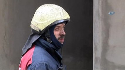 Sarıyer'de Yangın Paniği, Mahalleli Sokağa Döküldü