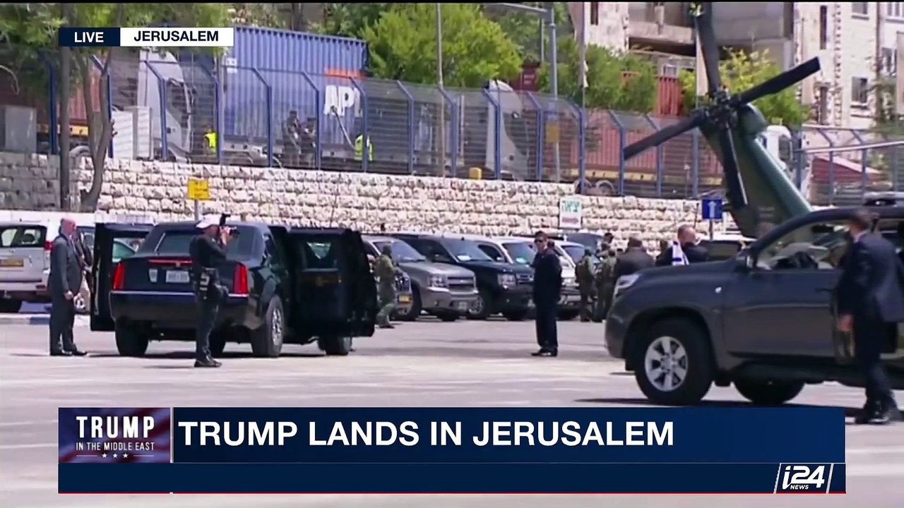 Trump arrives at Rivlin's residence | Monday, May 22nd 2017