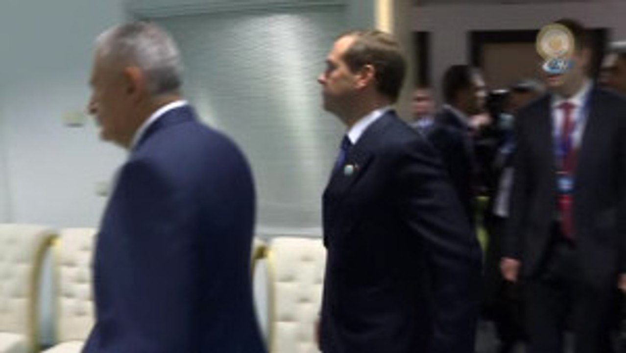 Başbakan Binali Yıldırım ve Rusya Federasyonu Başbakanı Medvedev'in Heyetlararası Görüşmesinin...
