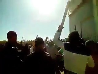 عاجل/ إقتحام مضخة البترول" الفانا "  (فيديو)