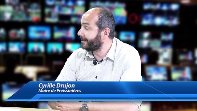 Deux clochers protestant et catholique pour Freissinières