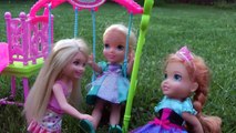 Cupcakes, Gummy bears ! Afraid of ANTS & Dogs !  ELSA ANNA Toddlers playing-qzV4h