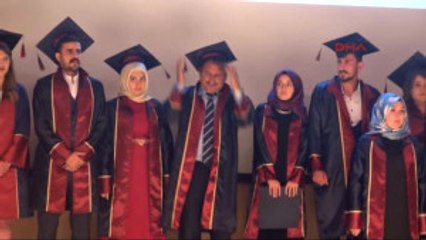 Sivas - 61 Yaşında Yüksekokuldan Mezun Oldu